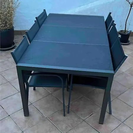 Comme A La Maison